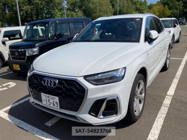Audi Q5 2022-08 8648408-0