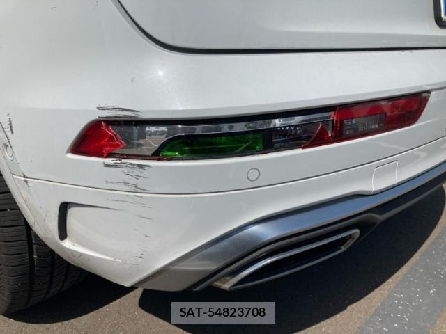 Audi Q5 2022-08 8648408-7