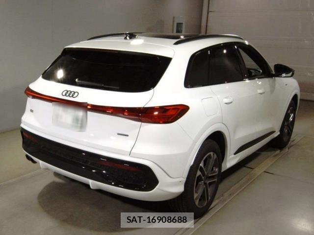 Audi Q5 2026-03 8649046-1