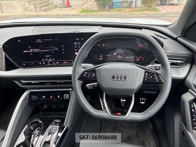 Audi Q5 2026-03 8649046-2