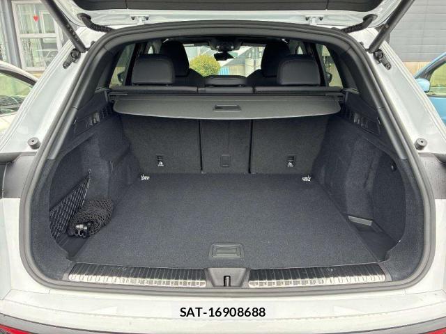 Audi Q5 2026-03 8649046-8
