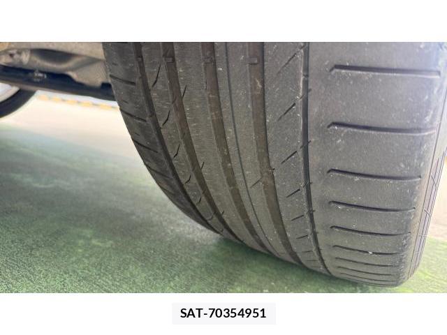 Audi Q7 2018-10 8649668-7