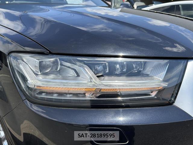 Audi Q7 2018-09 8651856-11