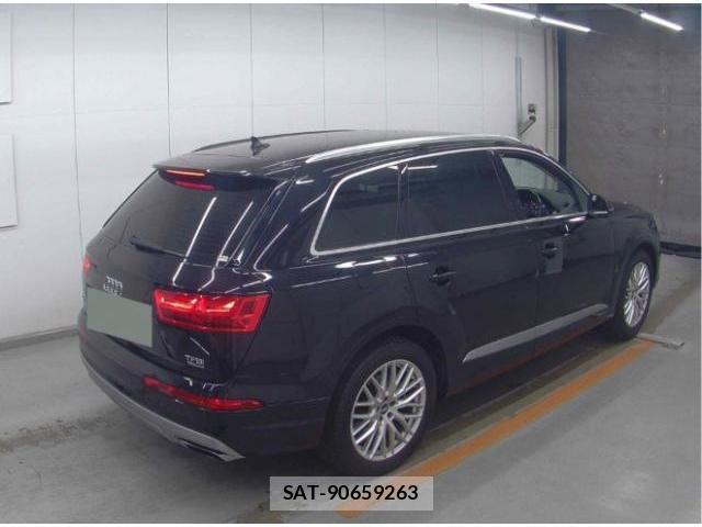 Audi Q7 2017-06 8652833-4
