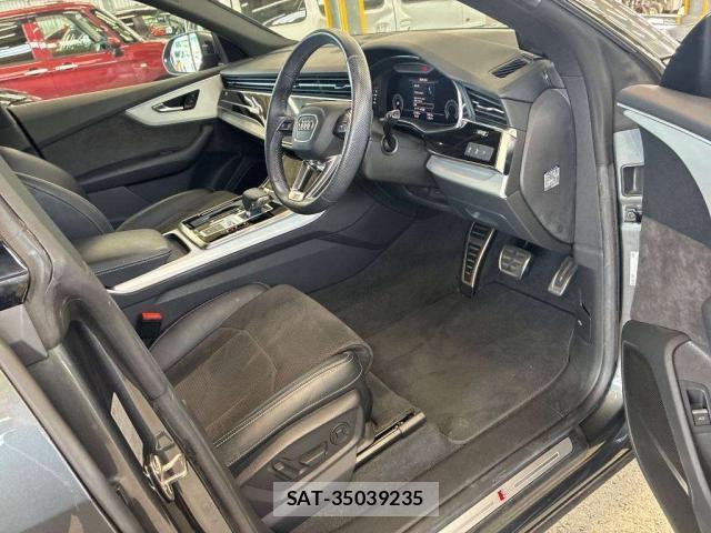 Audi Q8 2019-09 8647001-3