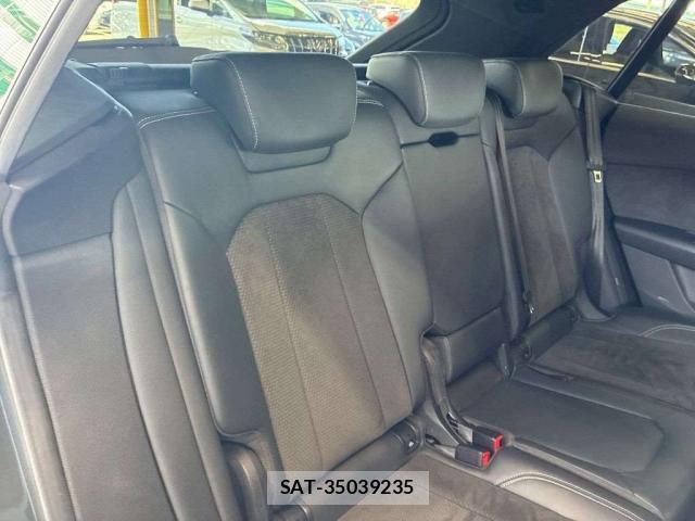 Audi Q8 2019-09 8647001-4