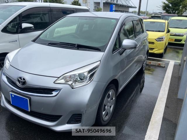 Toyota RACTIS 2015-09 8648491-1