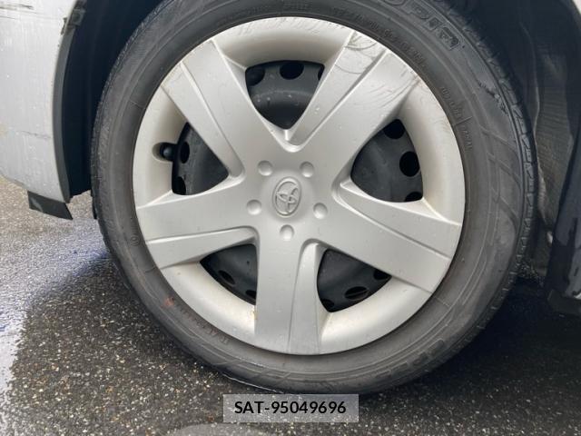 Toyota RACTIS 2015-09 8648491-11