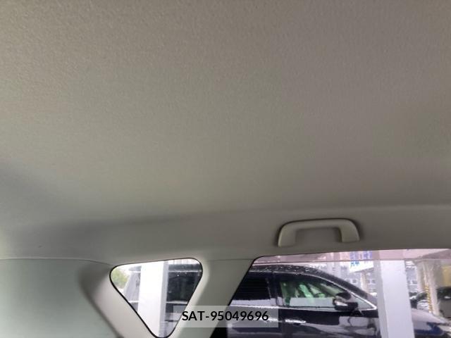 Toyota RACTIS 2015-09 8648491-5