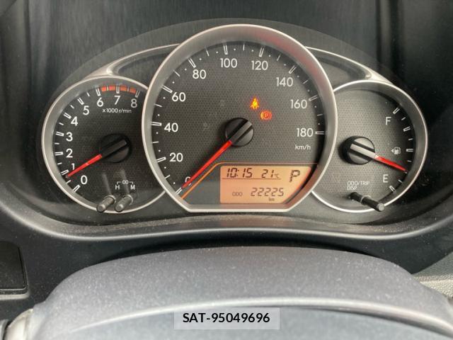 Toyota RACTIS 2015-09 8648491-8