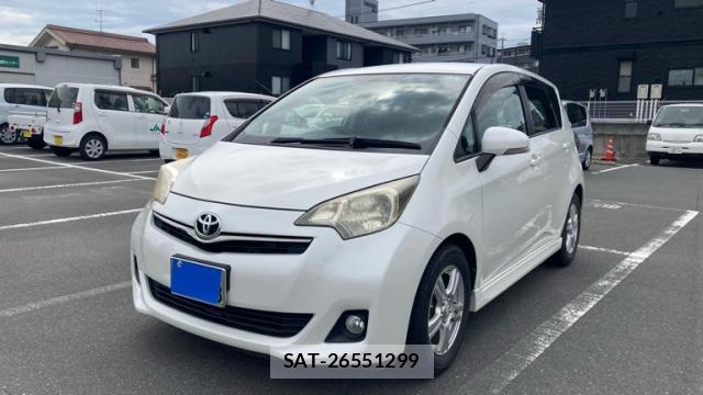 Toyota RACTIS 2011-10 8652877-1