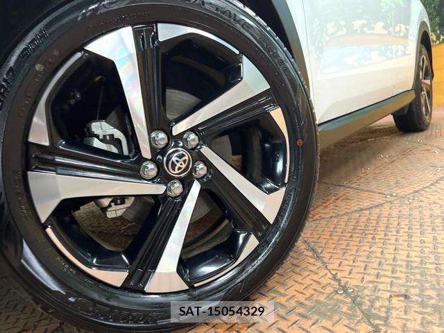 Toyota RAIZE 2025-10 8647324-12