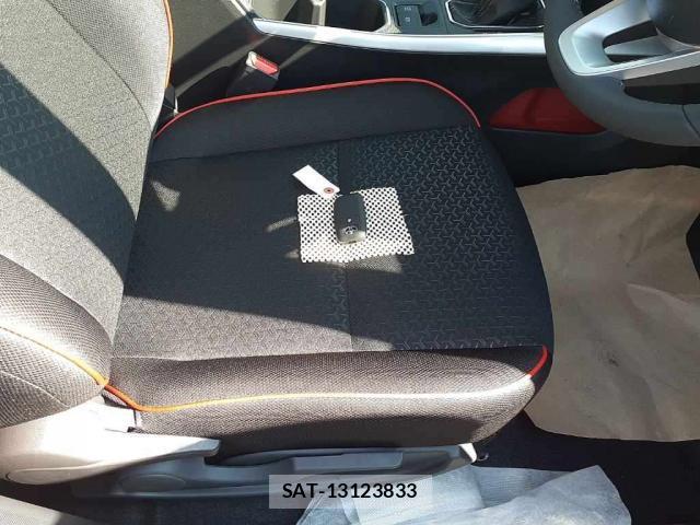Toyota RAIZE 2026-08 8648968-6