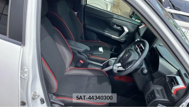Toyota RAIZE 2020-11 8651376-5