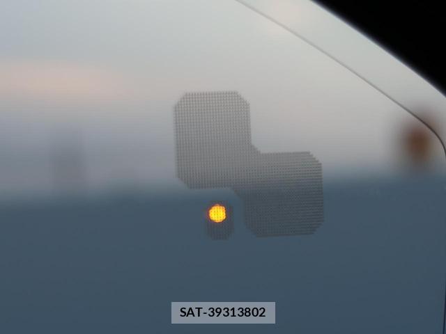 Land Rover RANGE ROVER EVOQUE 2021-09 8648250-10