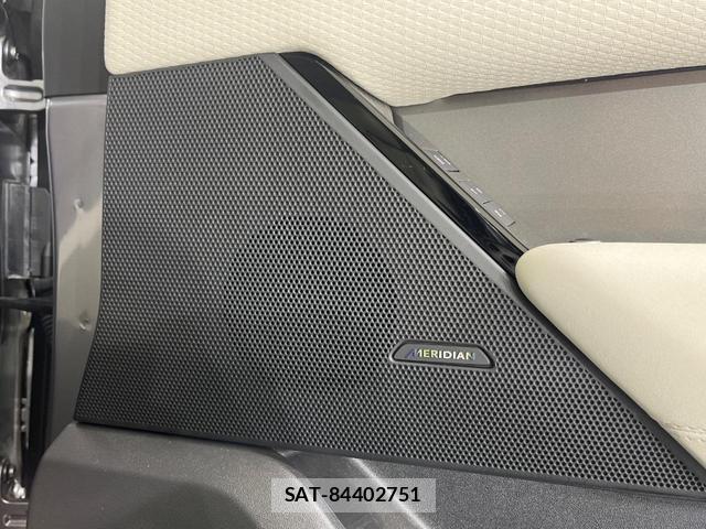 Land Rover RANGE ROVER VELAR 2023-04 8648309-3