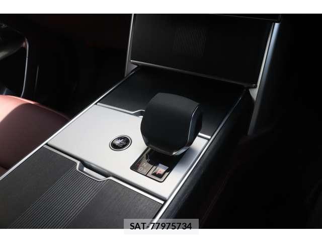 Land Rover RANGE ROVER 2024 8646802-8