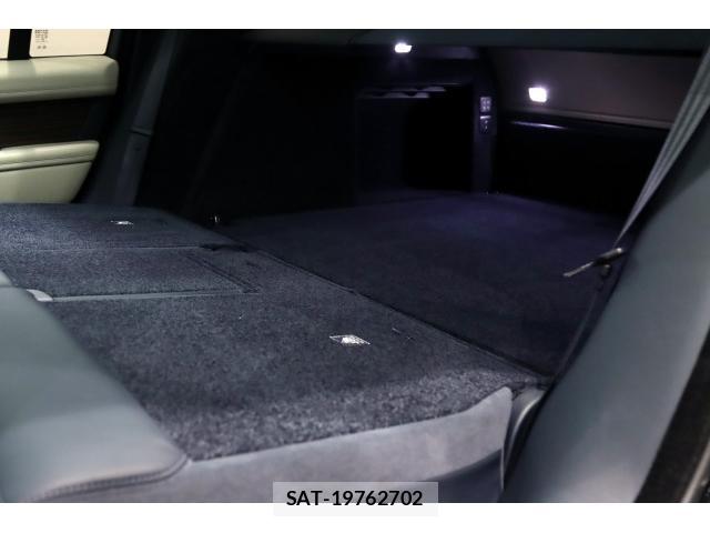 Land Rover RANGE ROVER 2019-07 8647243-11