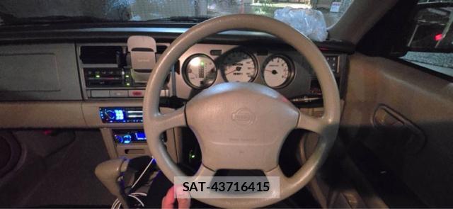 Nissan RASHEEN 1999-01 8648367-17