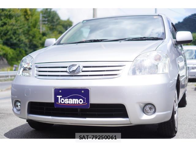 Toyota RAUM 2011-07 8646626-12