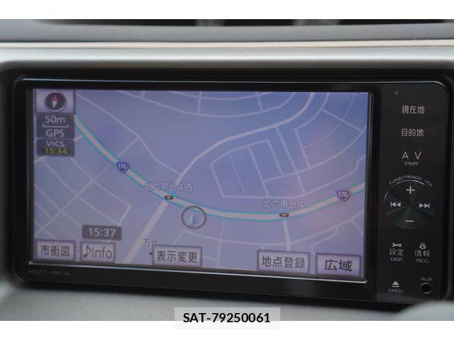 Toyota RAUM 2011-07 8646626-4