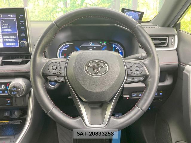Toyota RAV4 PHV 2020-10 8648756-10