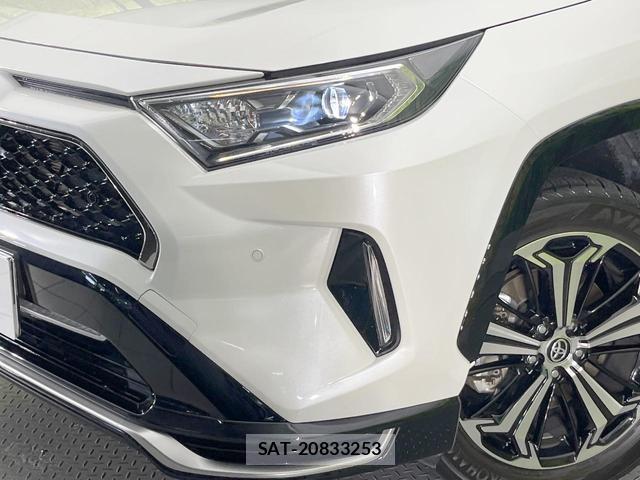 Toyota RAV4 PHV 2020-10 8648756-11