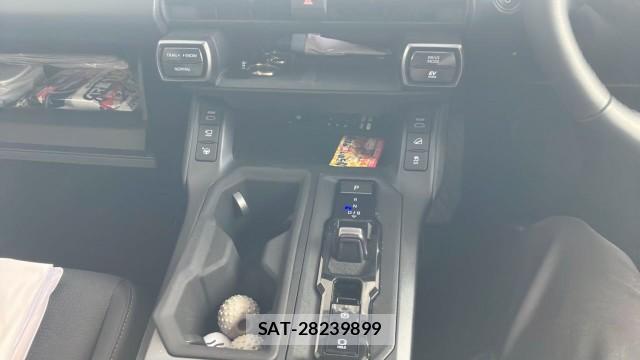 Toyota RAV4 PHV 2026-04 8651302-14