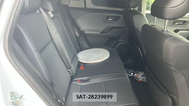 Toyota RAV4 PHV 2026-04 8651302-6