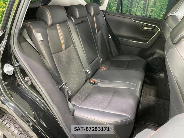 Toyota RAV4 2019-06 8646820-9