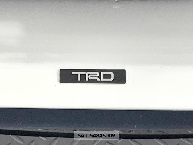 Toyota RAV4 2020-06 8646832-4