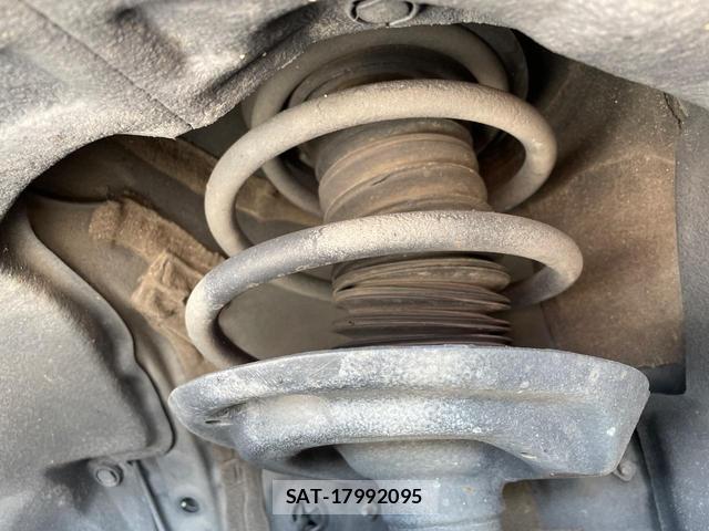 Toyota RAV4 2021-08 8646858-18