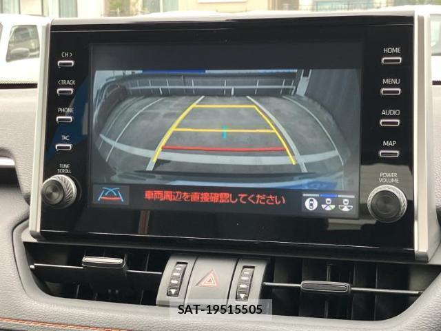 Toyota RAV4 2021-05 8647112-10