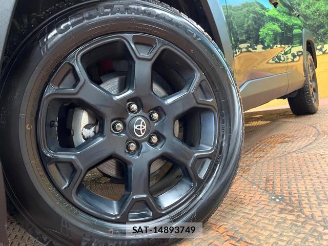 Toyota RAV4 2023-07 8647306-12