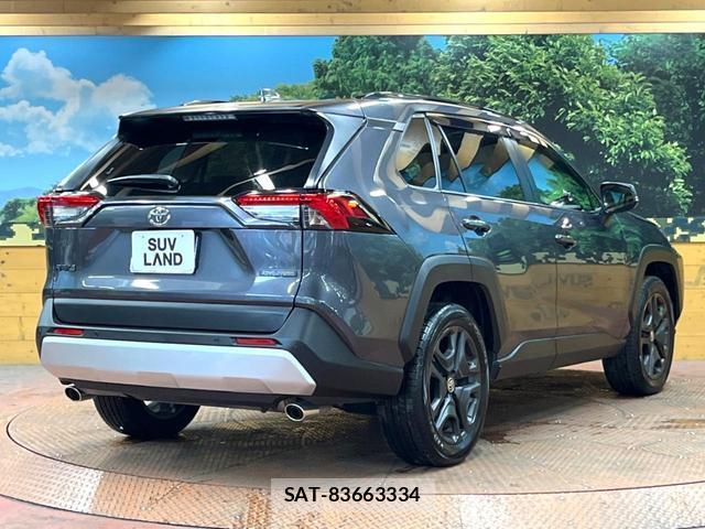 Toyota RAV4 2024-03 8647327-17