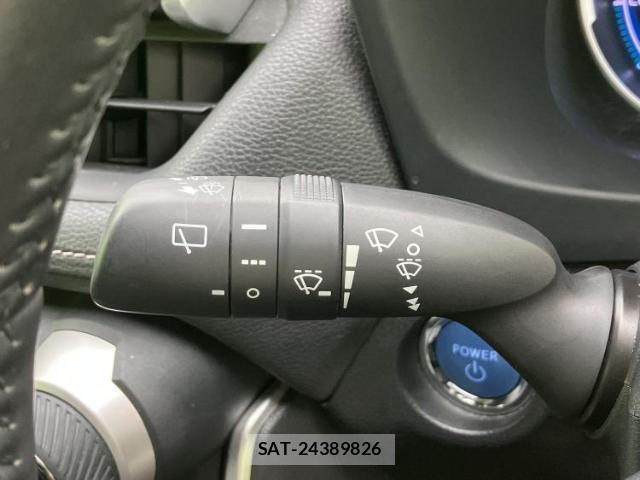 Toyota RAV4 2019-08 8647952-17