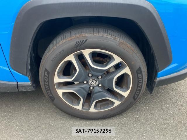 Toyota RAV4 2020-01 8648005-3