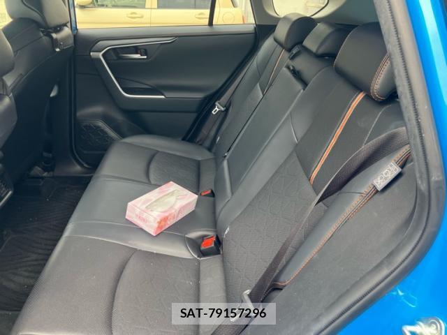 Toyota RAV4 2020-01 8648005-9
