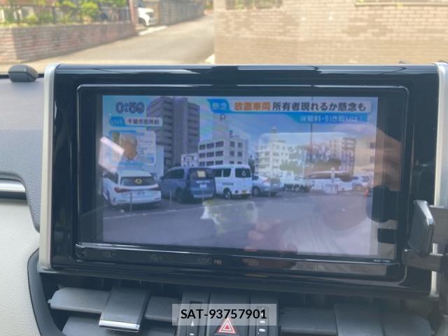 Toyota RAV4 2019-09 8648477-17