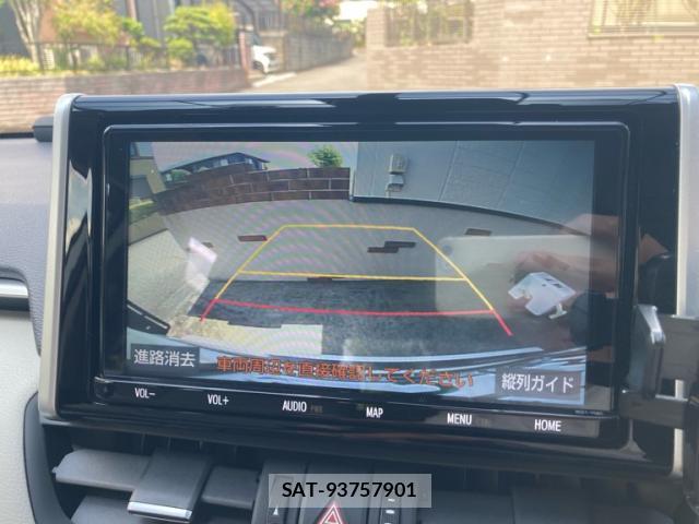 Toyota RAV4 2019-09 8648477-18