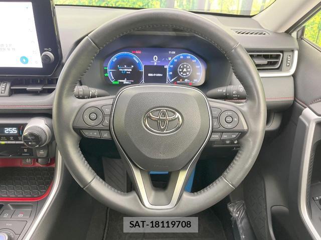 Toyota RAV4 2024-06 8648773-10