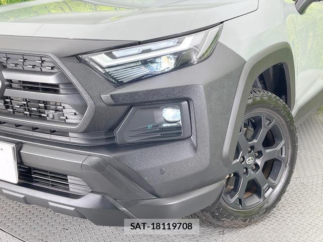 Toyota RAV4 2024-06 8648773-11