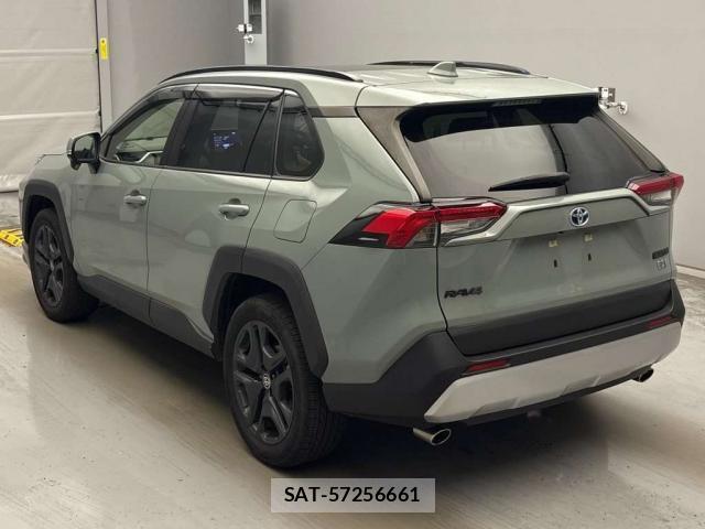 Toyota RAV4 2022-05 8648898-13
