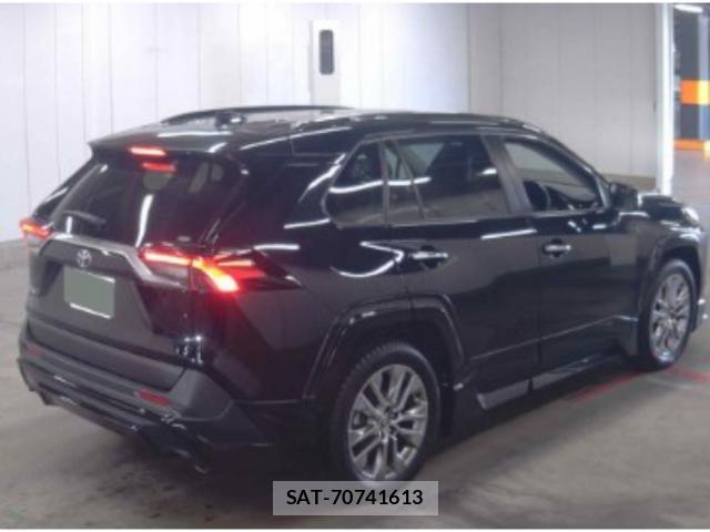 Toyota RAV4 2022-07 8648947-4