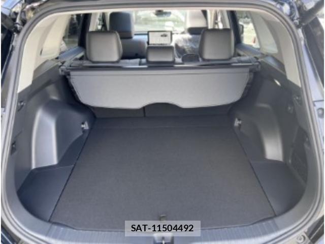 Toyota RAV4 2026-07 8649002-13