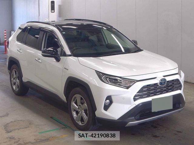 Toyota RAV4 2020-05 8649034-3