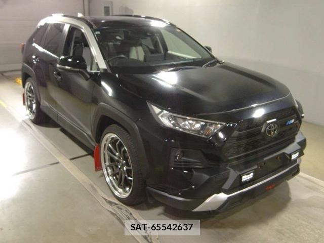 Toyota RAV4 2021-08 8649082-10
