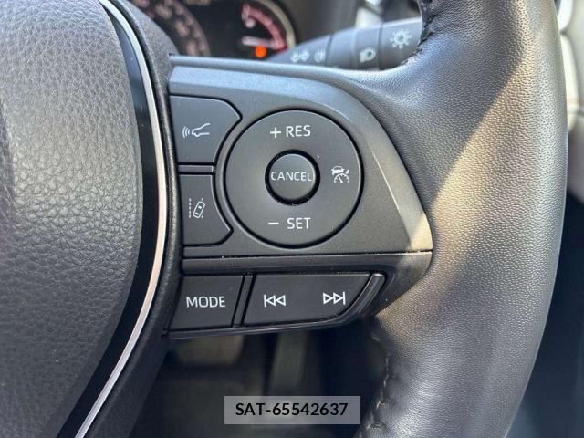 Toyota RAV4 2021-08 8649082-13