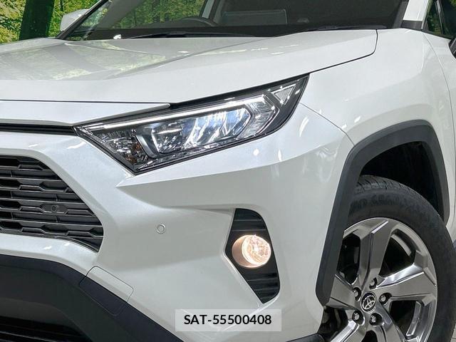 Toyota RAV4 2020-11 8649177-11