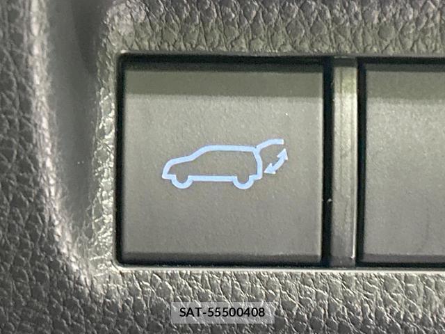 Toyota RAV4 2020-11 8649177-5